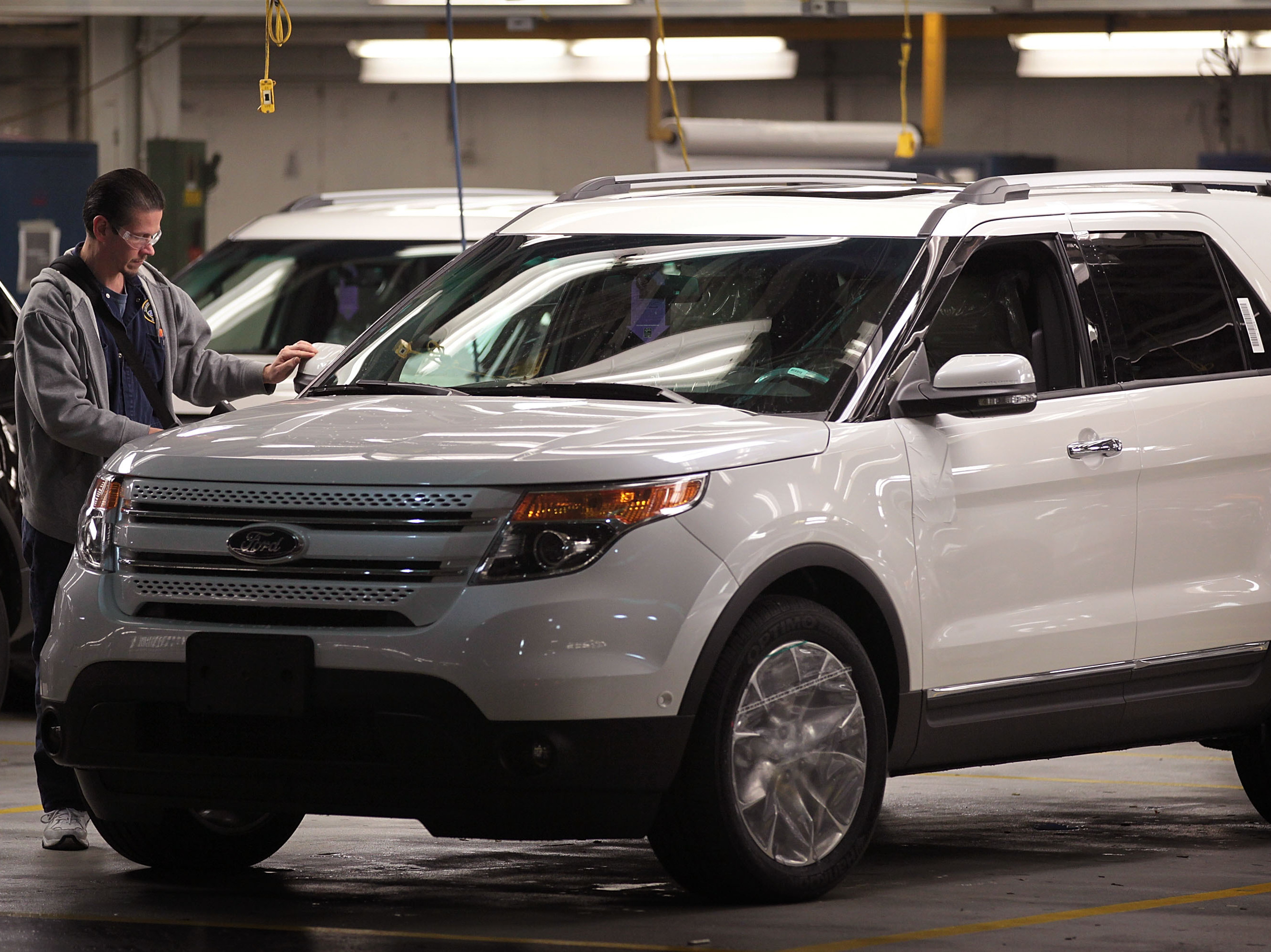 KUOW - Nearly 1.9 Million Ford Explorers Are Being Recalled Over An ...