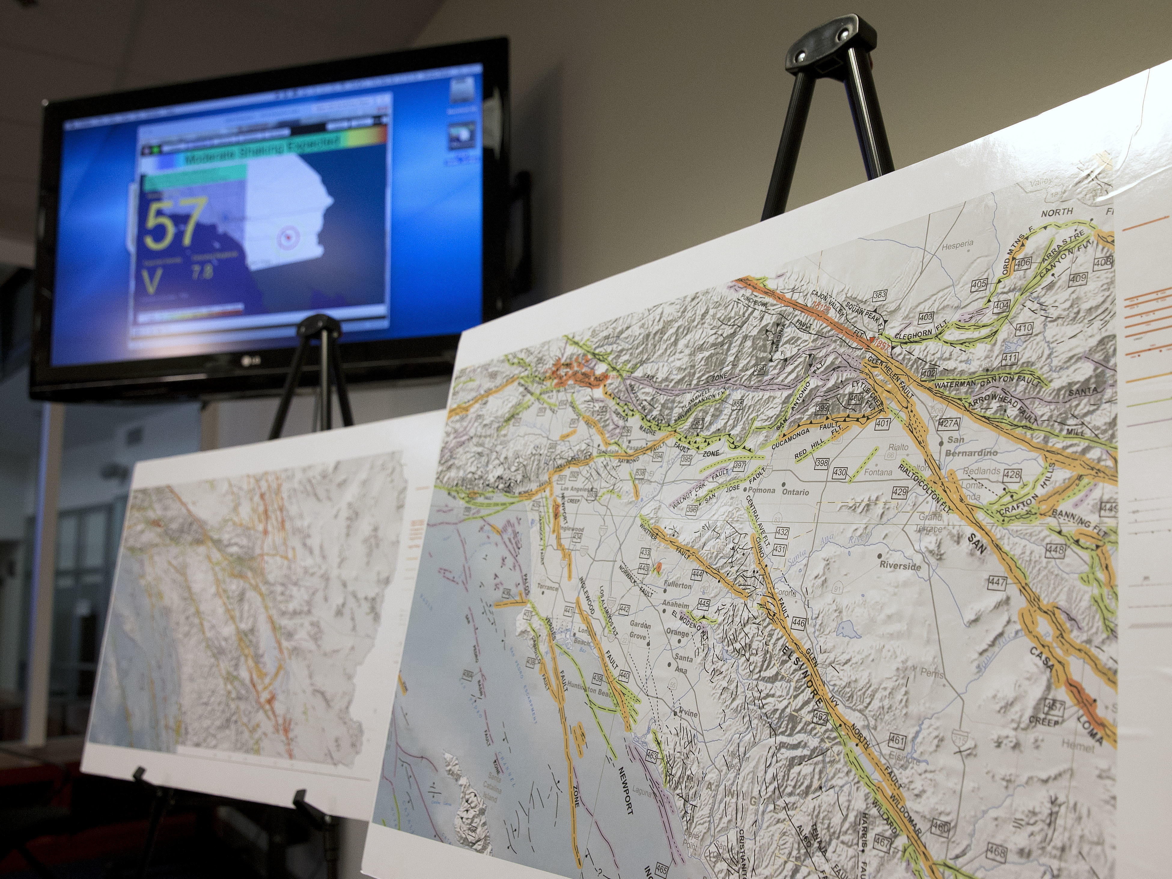 caption: A map shows earthquake faults in part of Southern California. Scientists using hundreds of graphics processors found that the region experienced 1.81 million temblors over a decade-long span — 10 times more than what had previously been detected.