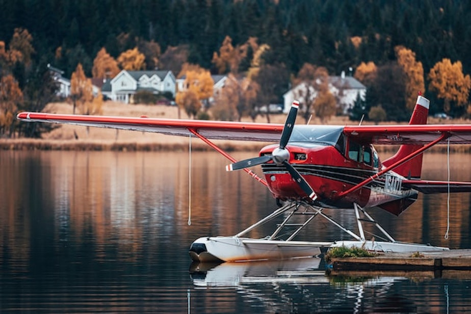 plane airplane floatplane float plane generic