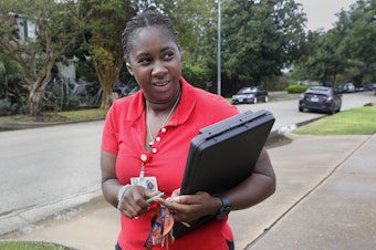 caption: Disease intervention specialists, like Deneshun Graves with the Houston Health Department, work to reach pregnant women at high risk of syphilis to get them testing and treatment to protect their babies.