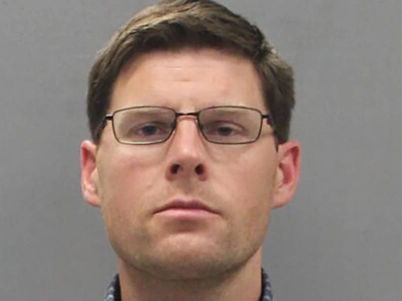 KUOW Doctor Gets 40 Years For Illegally Prescribing More Than Half A