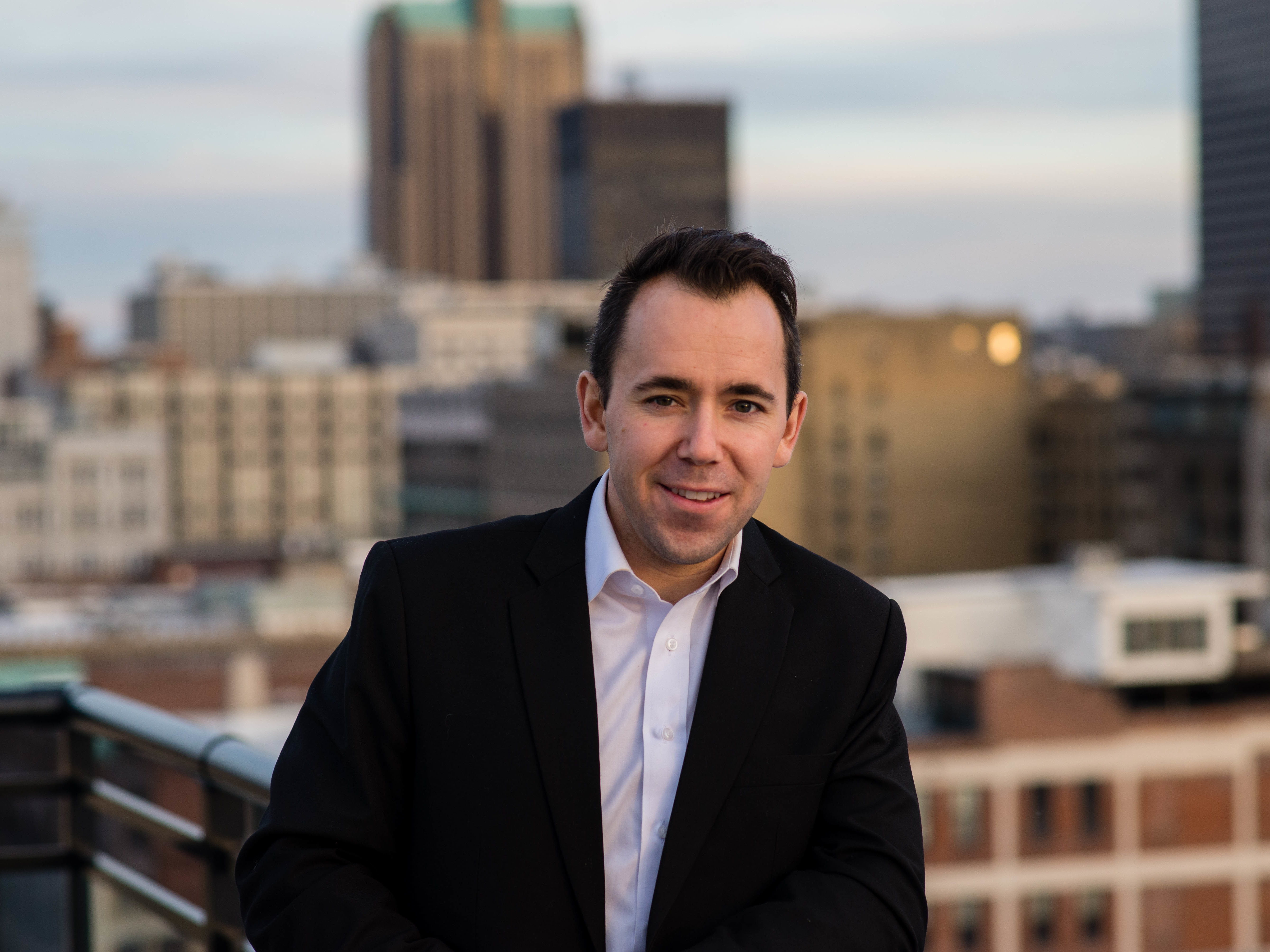 caption: American Sam Goodwin was captured and imprisoned in Syria in 2019 when he was 30 years old.