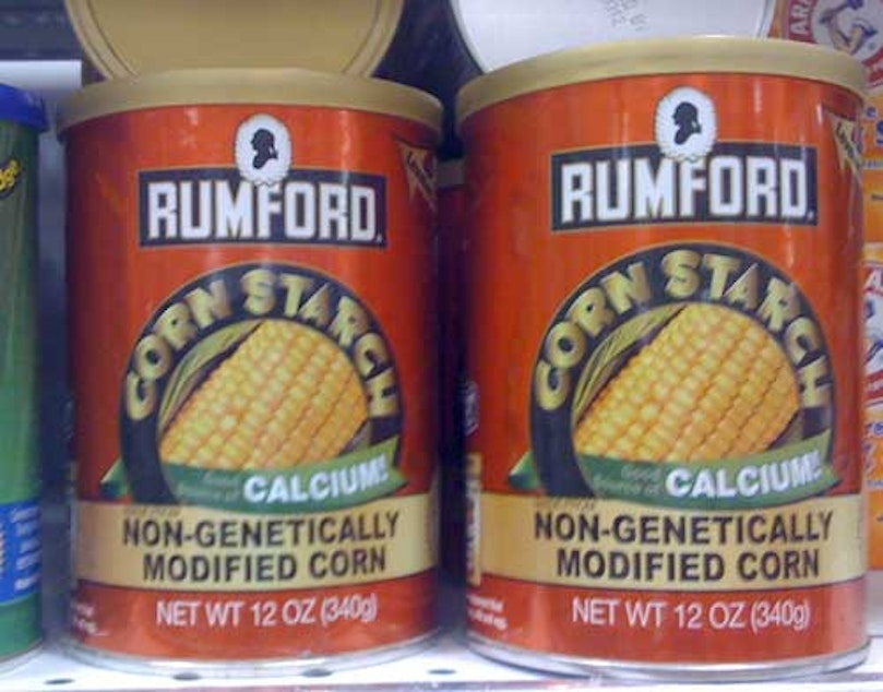 caption: A manufacturer's label that says the product does not contain GMOs.