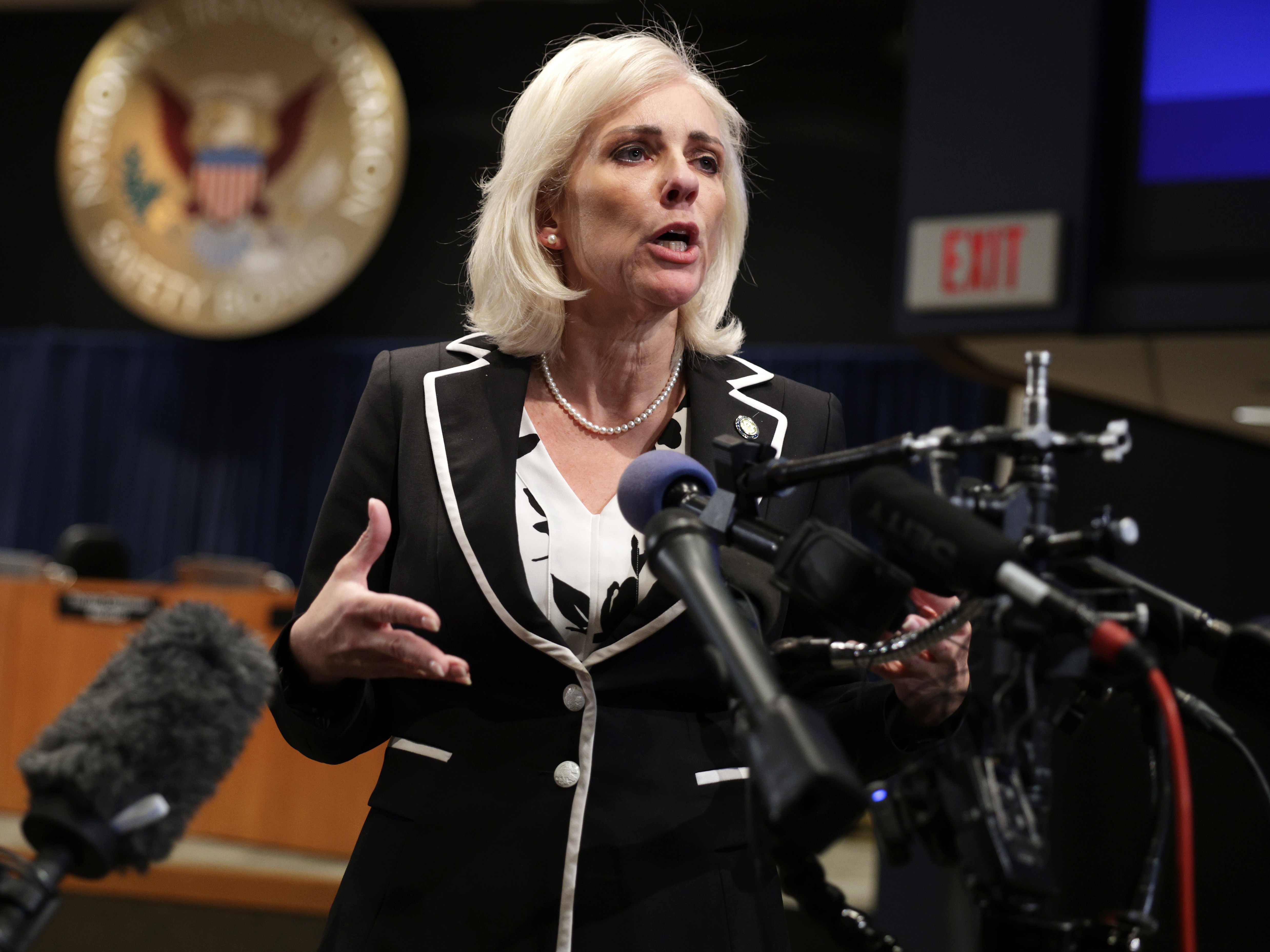 caption: National Transportation Safety Board Chairwoman Jennifer Homendy briefs reporters on Tuesday in Washington, D.C. The NTSB released its investigative findings into the January 2025 midair collision of an American Airlines regional jet and U.S. Army Black Hawk helicopter near Ronald Reagan Washington National Airport. The collision killed all 67 aboard both aircraft.