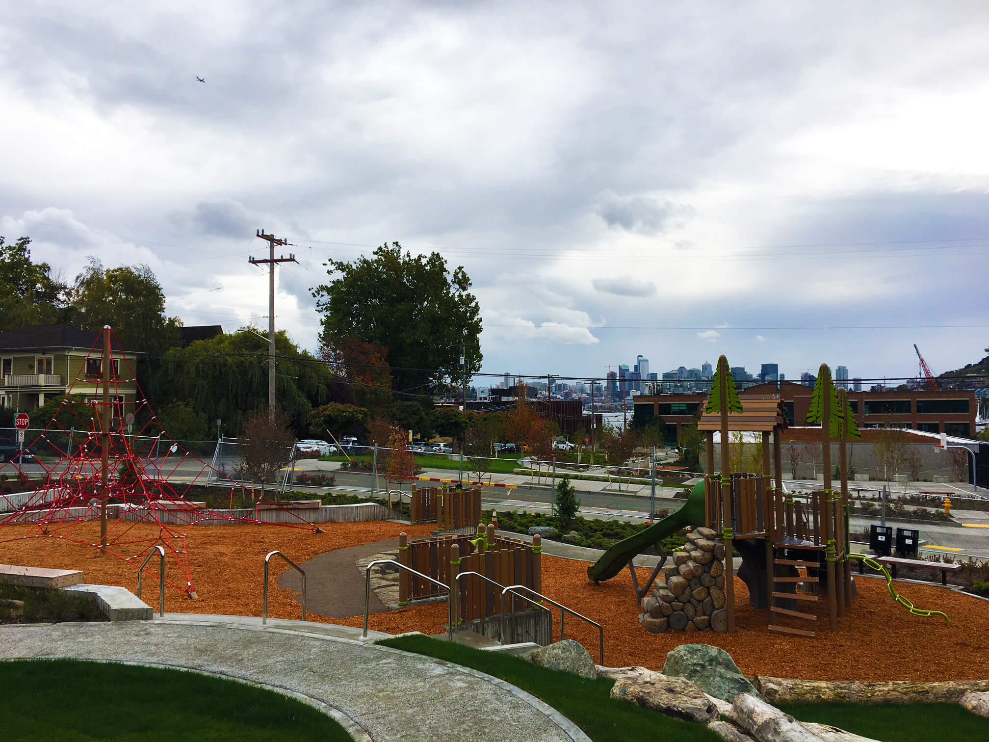 caption: From the outside, the North Transfer Station looks more like a community center than a dump.