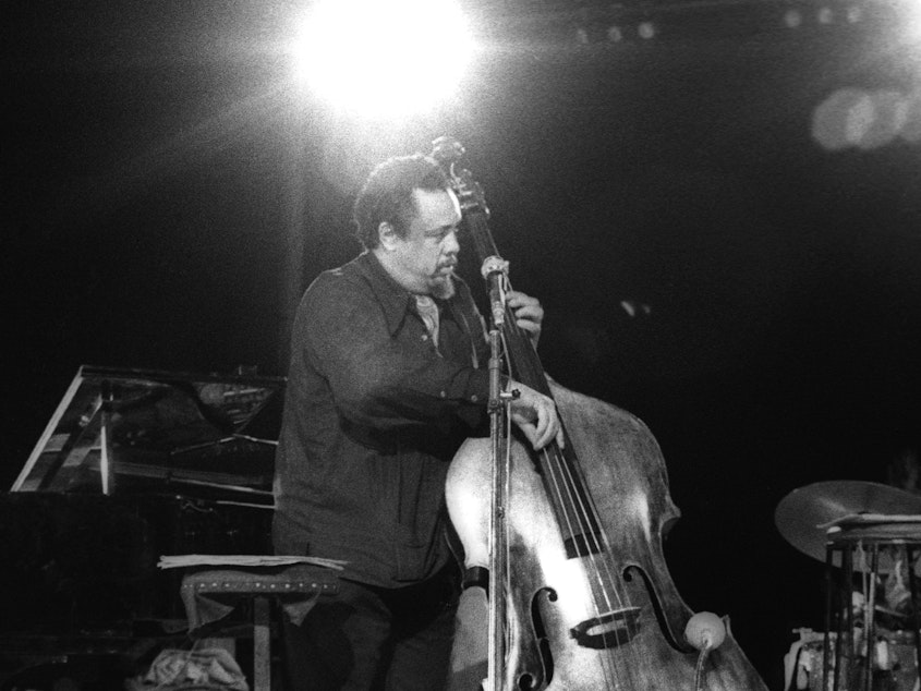 caption: Charles Mingus performs with John Foster, Roy Brooks and Charles McPherson at the 1972 London gig that has resurfaced this year as a live recording, dubbed <em>The Lost Album from Ronnie Scott's</em>.