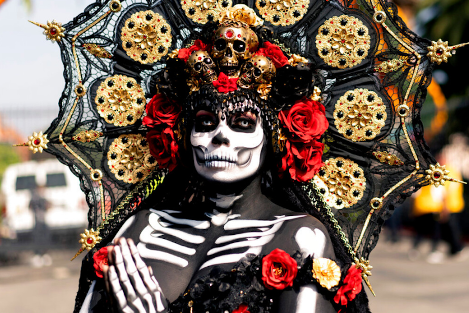KUOW - The difference between Día de los Muertos and Halloween: Today So Far