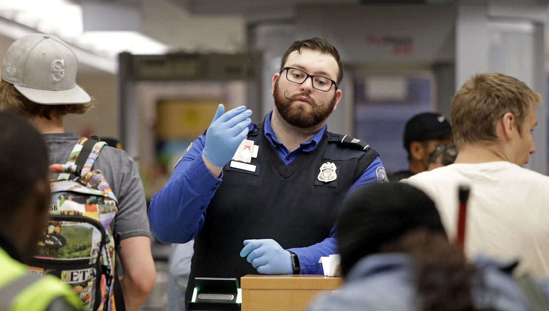 SeaTac manages government shutdown turbulence with normal wait times and no ICE