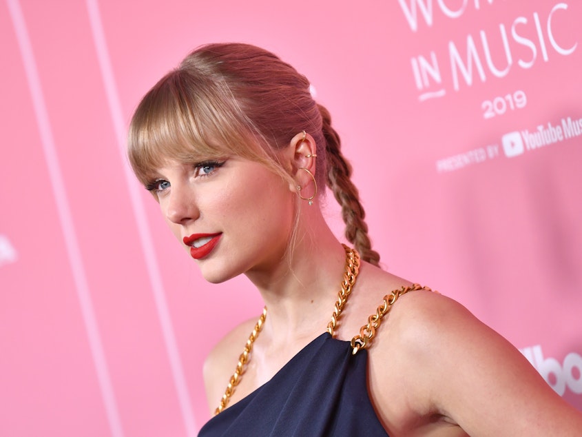 caption: <em>Billboard</em> chart analyst Chris Molanphy cites Taylor Swift as an artist who effectively differentiates between albums with the help of her video aesthetics.