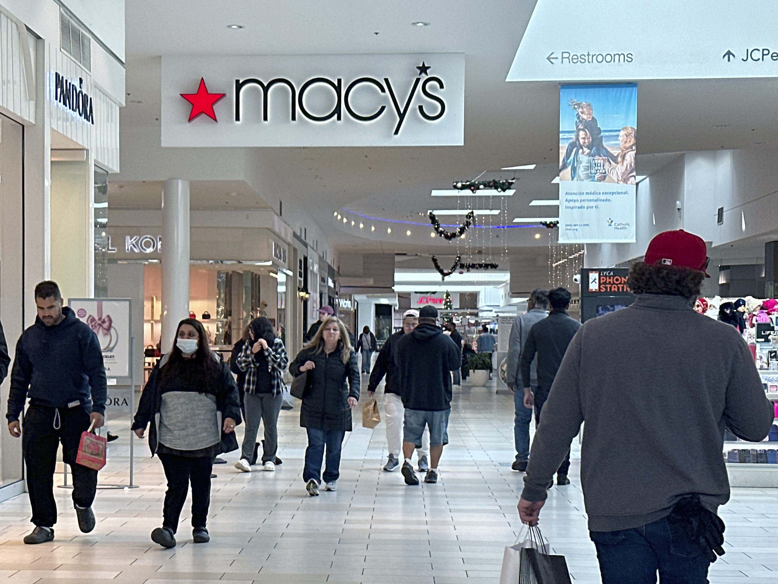 KUOW - Why Macy's Is Closing 150 Department Stores