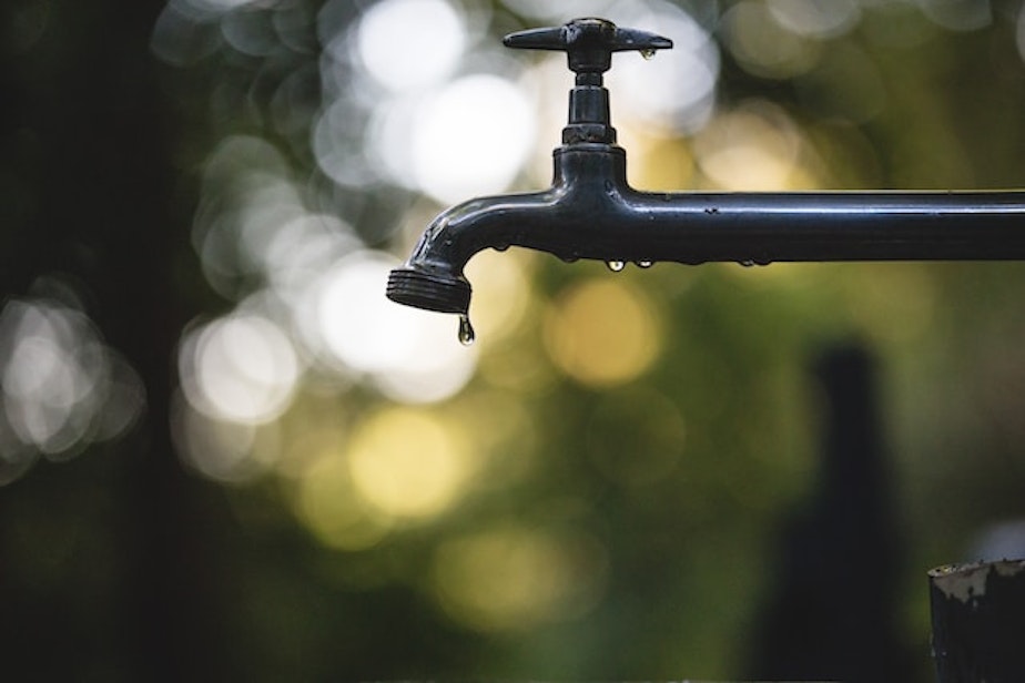 water tap faucet generic