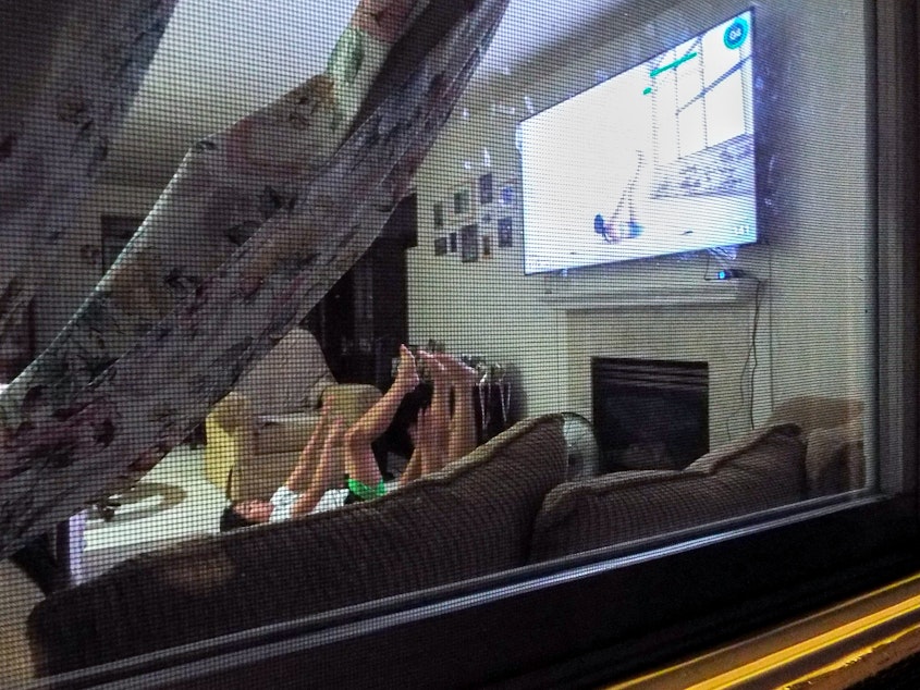 caption: My siblings Venetia and Andreix Cabahug are on day 10 of the "2020 Chloe Ting Summer Shred Challenge" on YouTube. This is them doing straight leg situps at 11 p.m. on June 19, 2020.