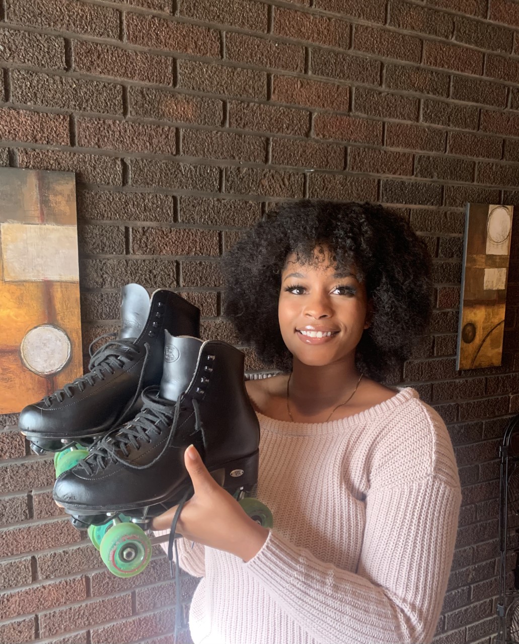 caption: Through rhythm style roller skating, I’ve rekindled my love of dance. And in addition to having fun and getting great exercise, skating has also opened the door to building community with others in Seattle’s outdoor recreational skating scene.