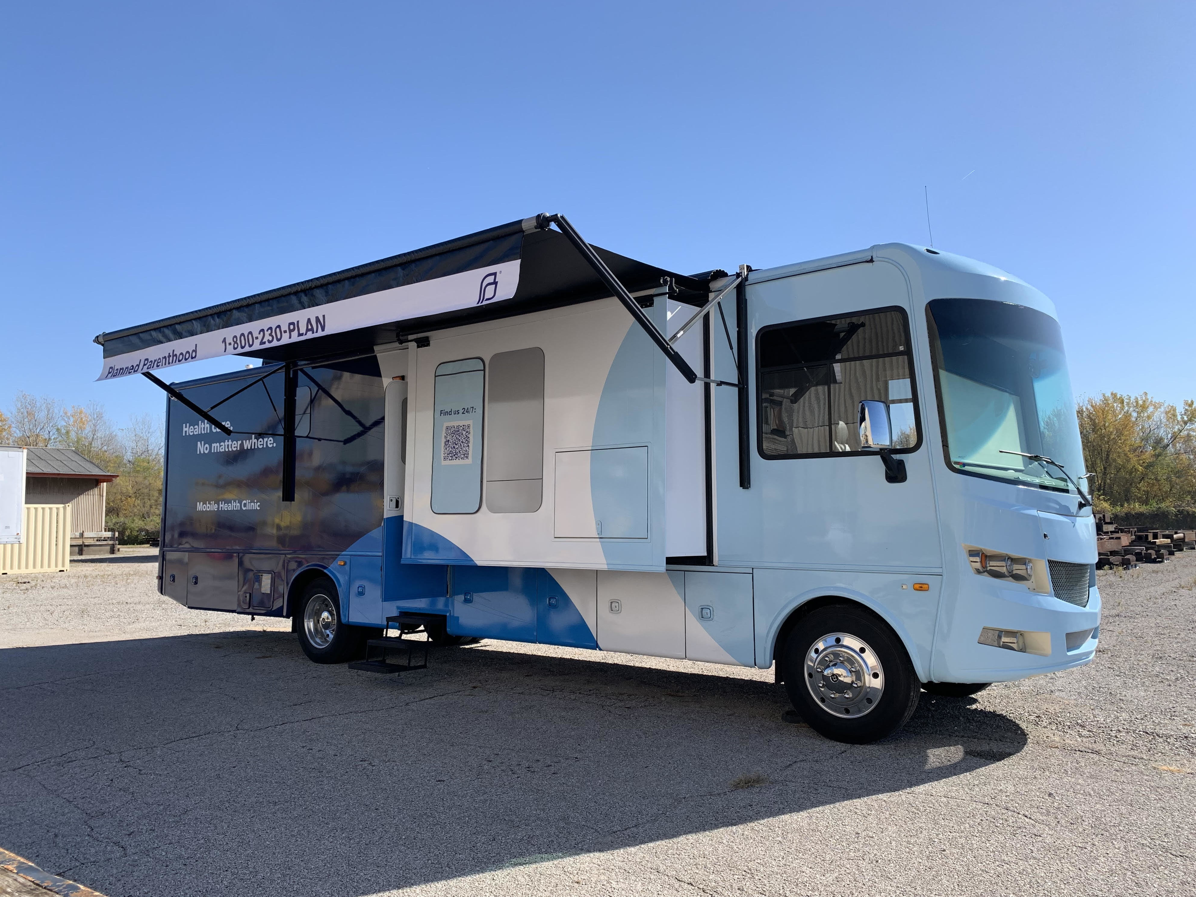 caption: A Planned Parenthood chapter operating in Missouri and Illinois is preparing to open a mobile unit providing abortions in southern Illinois.