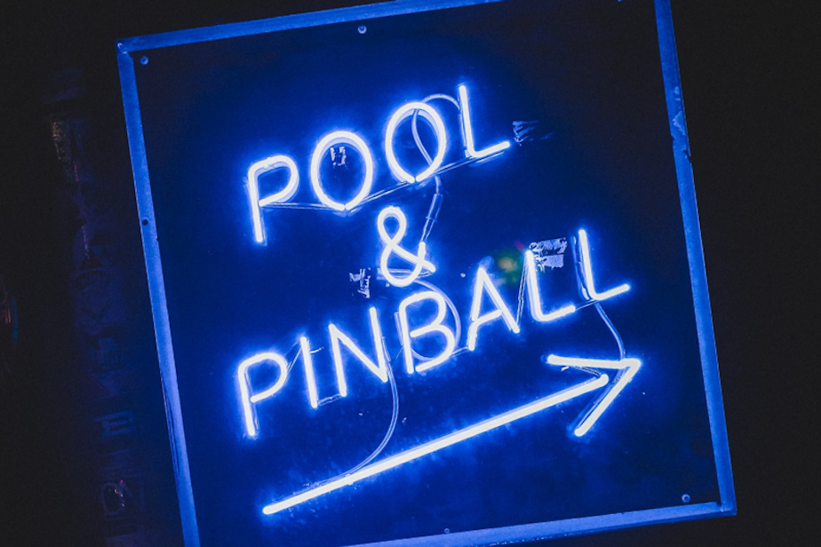 entertainment pool pinball generic