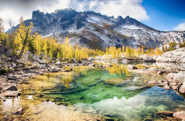caption: Enchantment Peaks in The Enchantments.