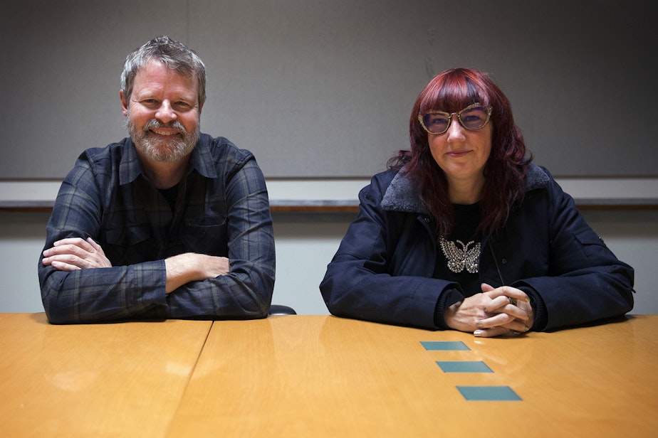 caption: Doug Pray, director of the Grunge documentry Hype! (L) and Megan Jasper, CEO of Sub Pop Records  