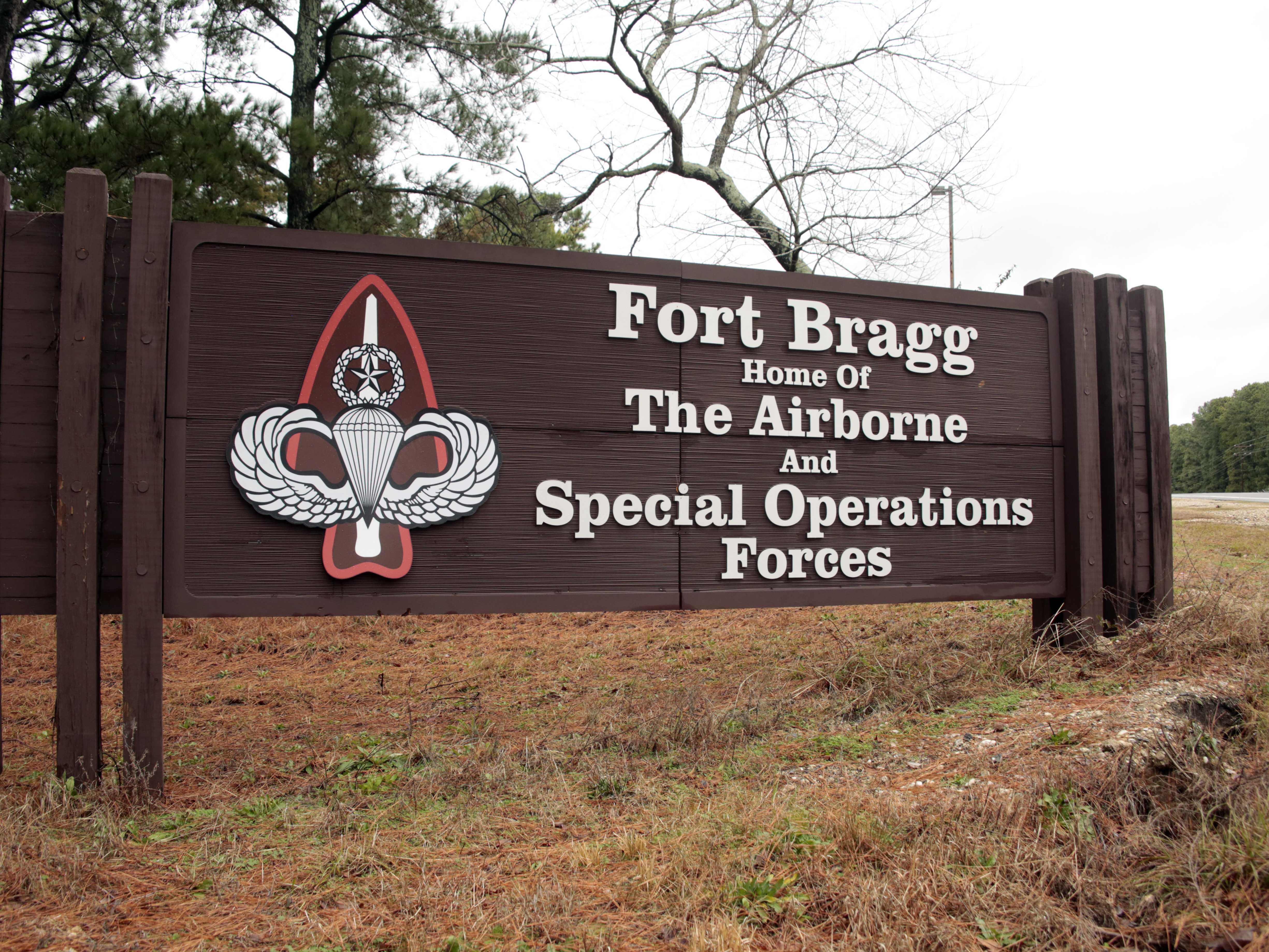 caption: Fort Bragg in Fayetteville, North Carolina is one of the ten U.S. Army bases named after Confederate military leaders. Congress is considering legislation to change those names as part of the national movement to address racial discrimination.