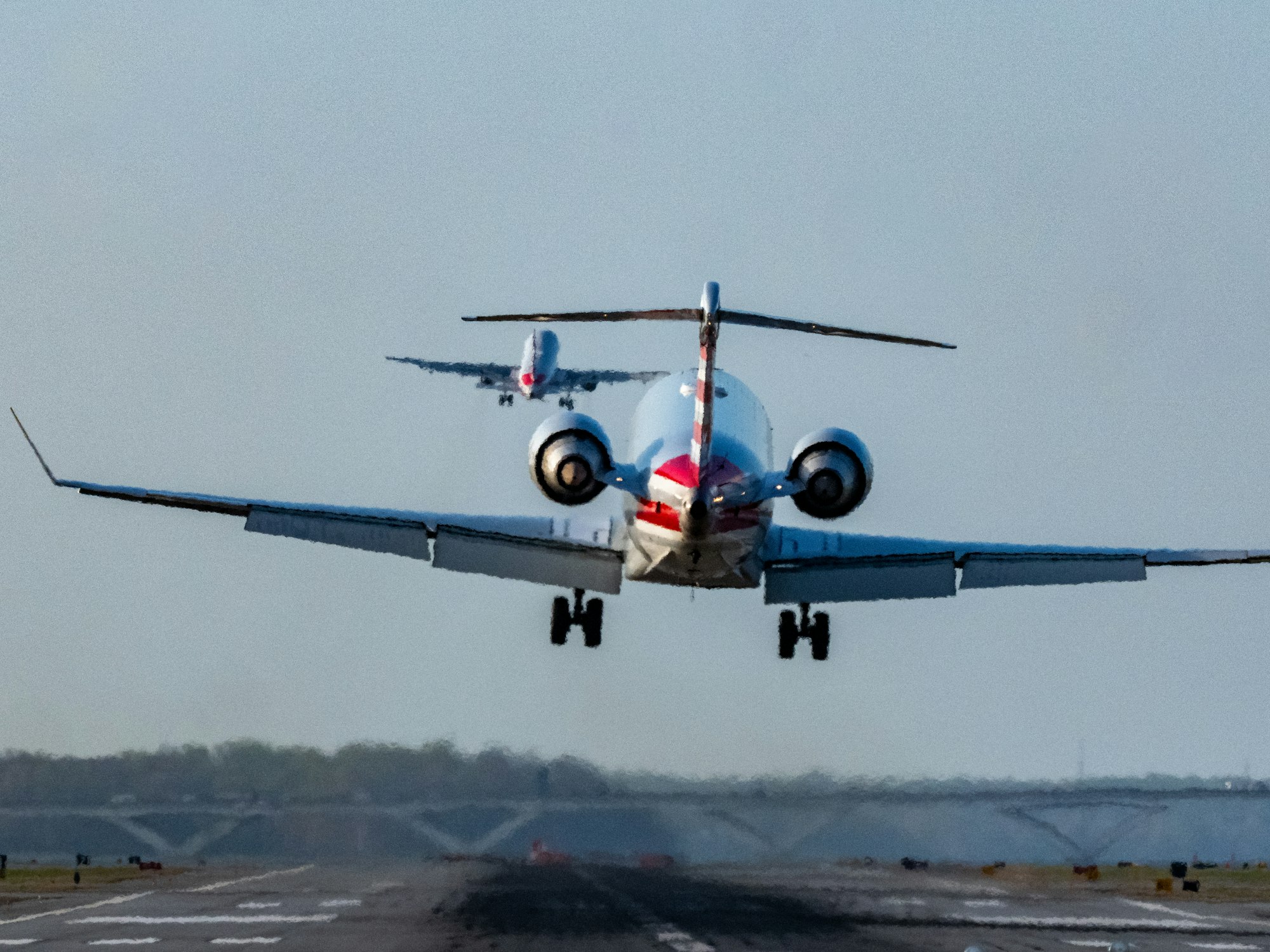 'We can do better,' FAA head says of work to update U.S. analog air traffic system
