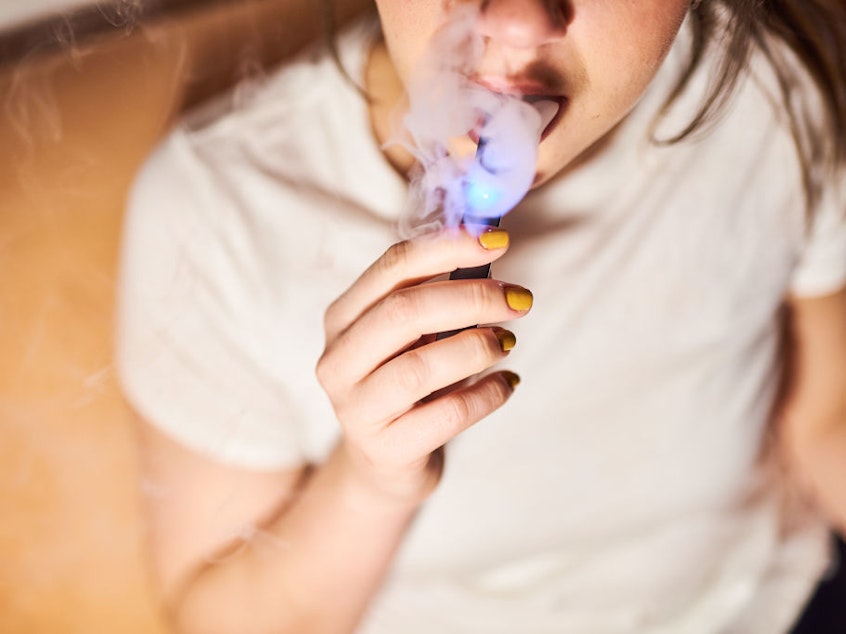 caption: Airway-irritating acetals seem to form in some types of vape juice even without heat, researchers find — likely a reaction between the alcohol and aldehydes in the liquid.