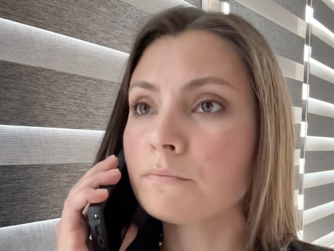 caption: Ukrainian actress Antonina Khyzhniak made a video in response to seeing stock footage of herself used in a White House video. She acts out an imaginary negotiation between herself and President Trump.