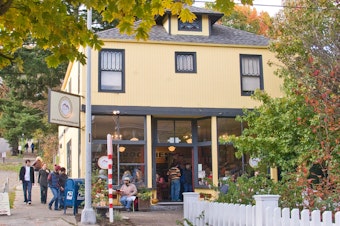 caption: The Volunteer Park Cafe, as seen in a report associated with the City of Seattle's comprehensive plan update, serves as a model for what legalized corner stores could look like.