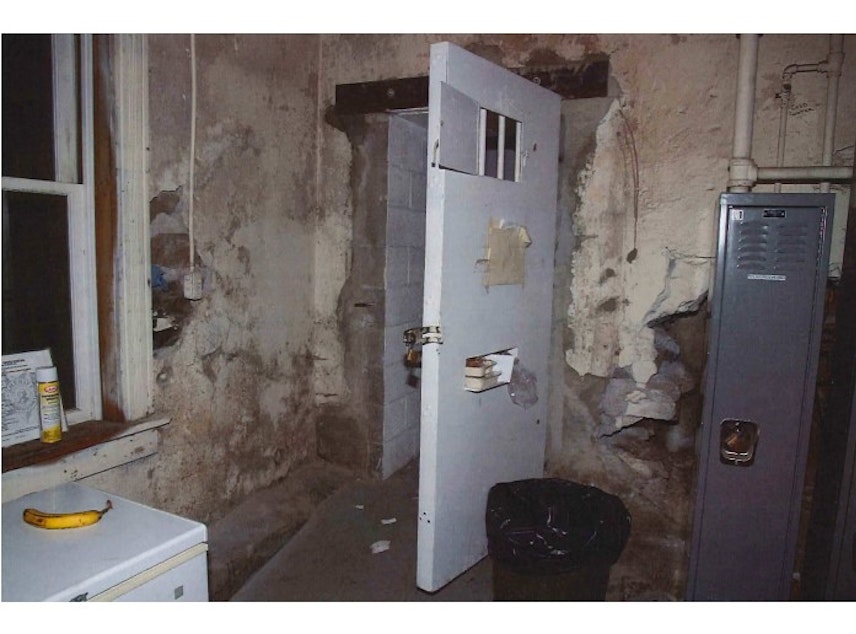 caption: Attorneys  say this photo of Lara's cell was taken as part of the investigation by the Washington State Patrol.