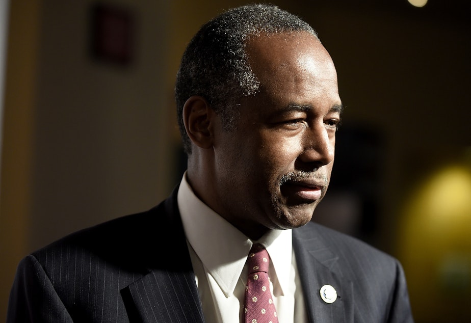 caption: HUD Secretary Ben Carson is portraying the proposed change as a way to help low-income Americans who are in need of housing assistance.
