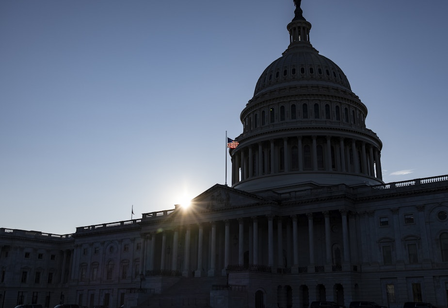 caption: In a bipartisan effort, Congress is close to a deal to simplify the federal financial aid form, or FAFSA, a major policy goal of retiring Republican senator Lamar Alexander.
