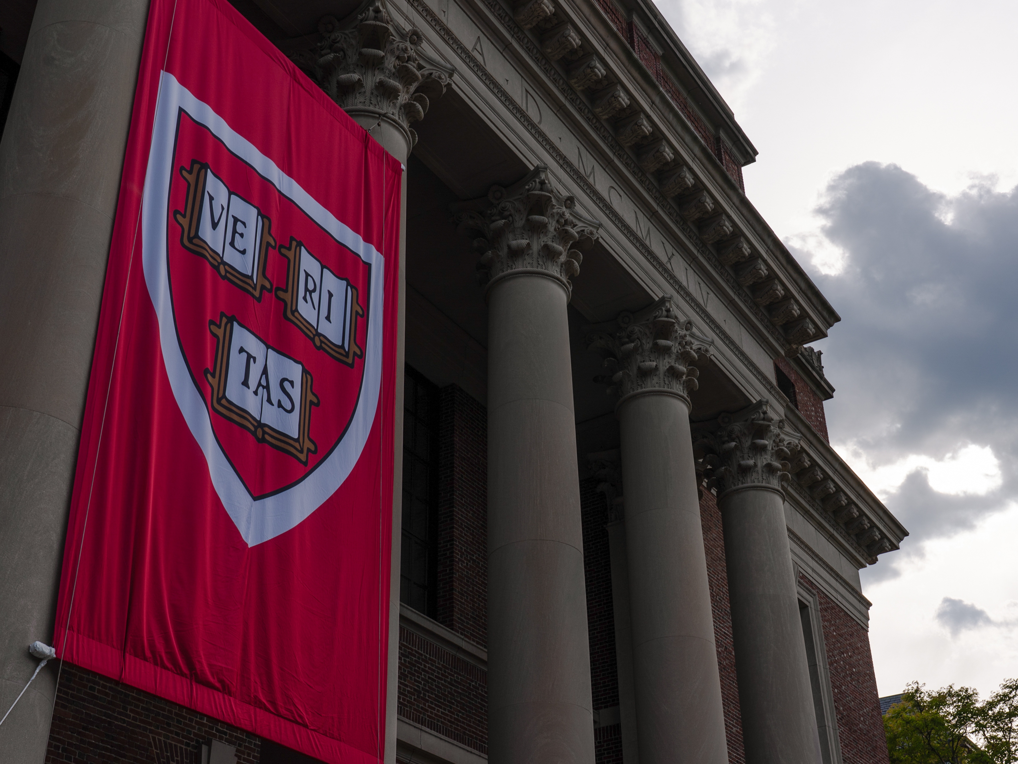 caption: A federal judge blocks the Trump administration's efforts to bar Harvard University from enrolling international students.<br>