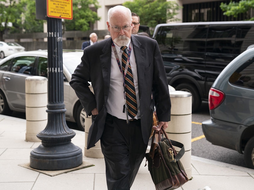 caption: Special counsel John Durham, the prosecutor appointed to investigate potential government wrongdoing in the early days of the Trump-Russia probe, arrives to the E. Barrett Prettyman Federal Courthouse in Washington on May 16, 2022.