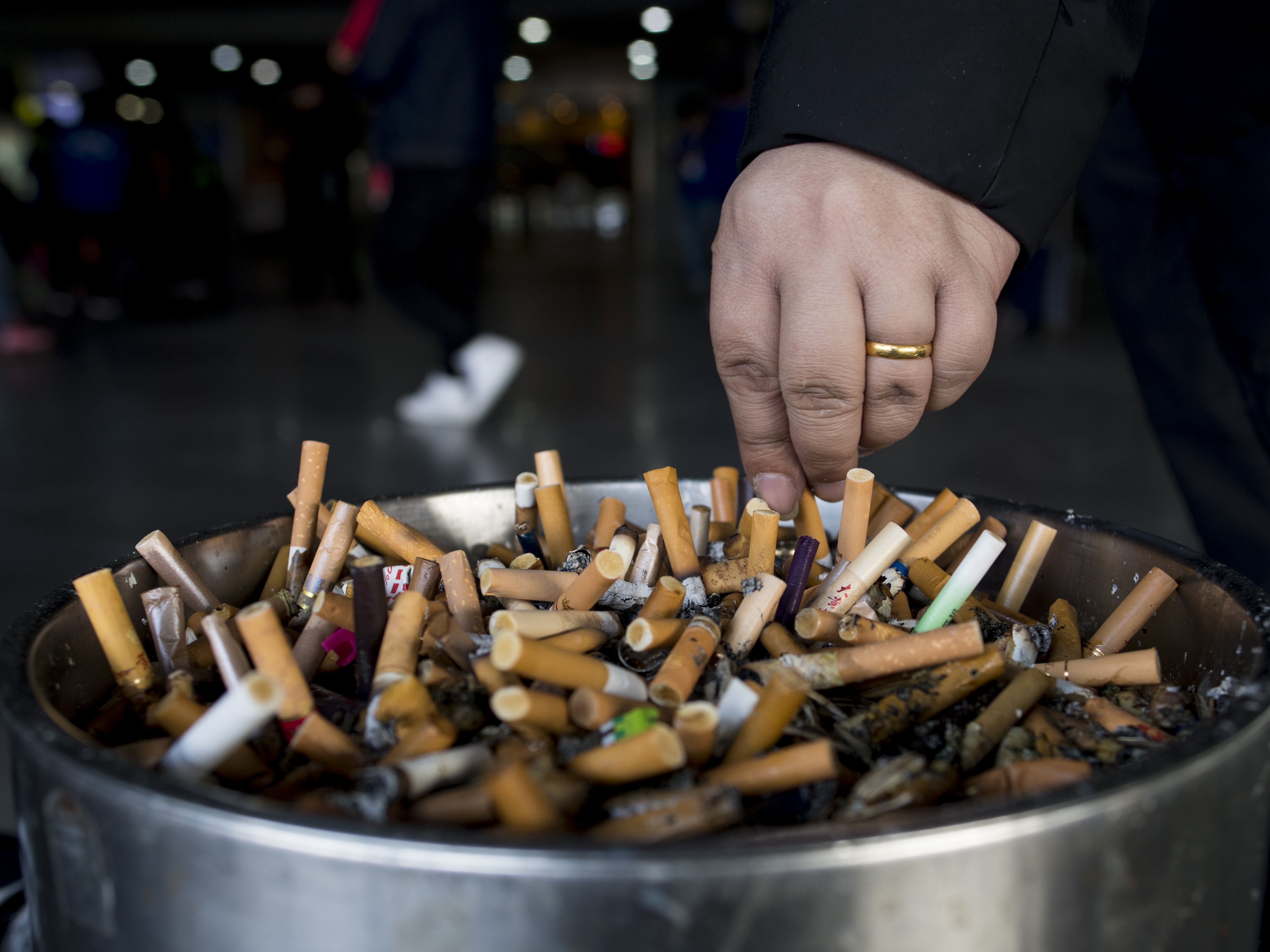 smoke cigarette png HD Cigarette With Smoke PNG — Free Transparent