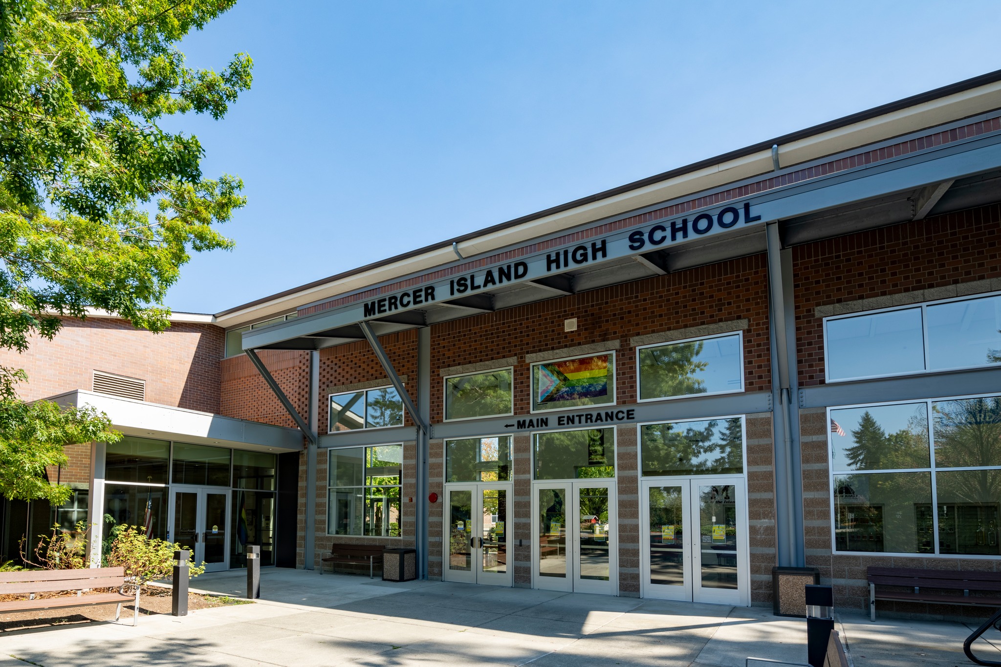 caption: Mercer Island High School