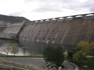 caption: Grand Coulee Dam