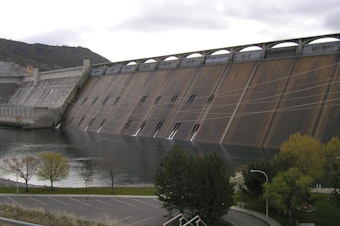 caption: Grand Coulee Dam