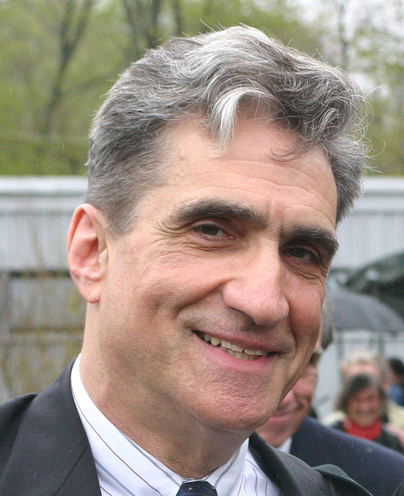 caption: Robert Pinsky