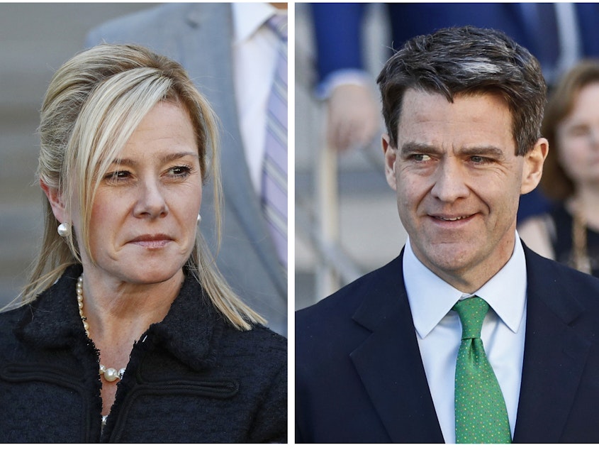 caption: The U.S. Supreme Court heard arguments Tuesday on whether to throw out the convictions of Bridget Anne Kelly and William Baroni Jr., who were convicted in the "Bridgegate" scandal.