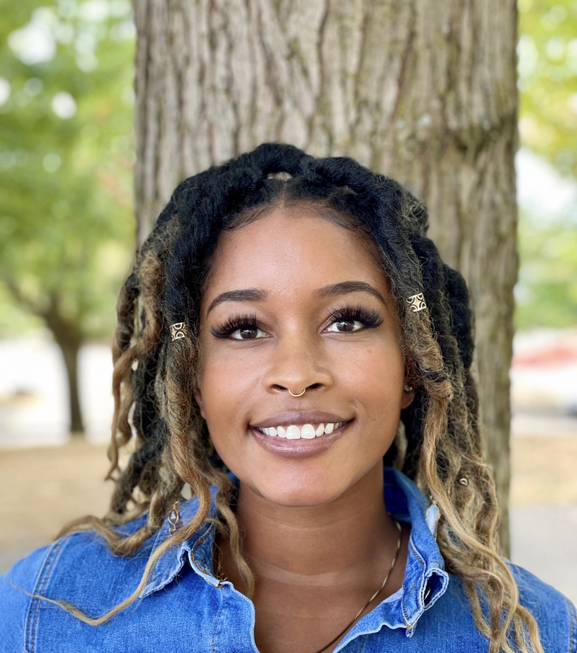 Liz Brazile Headshot 2021