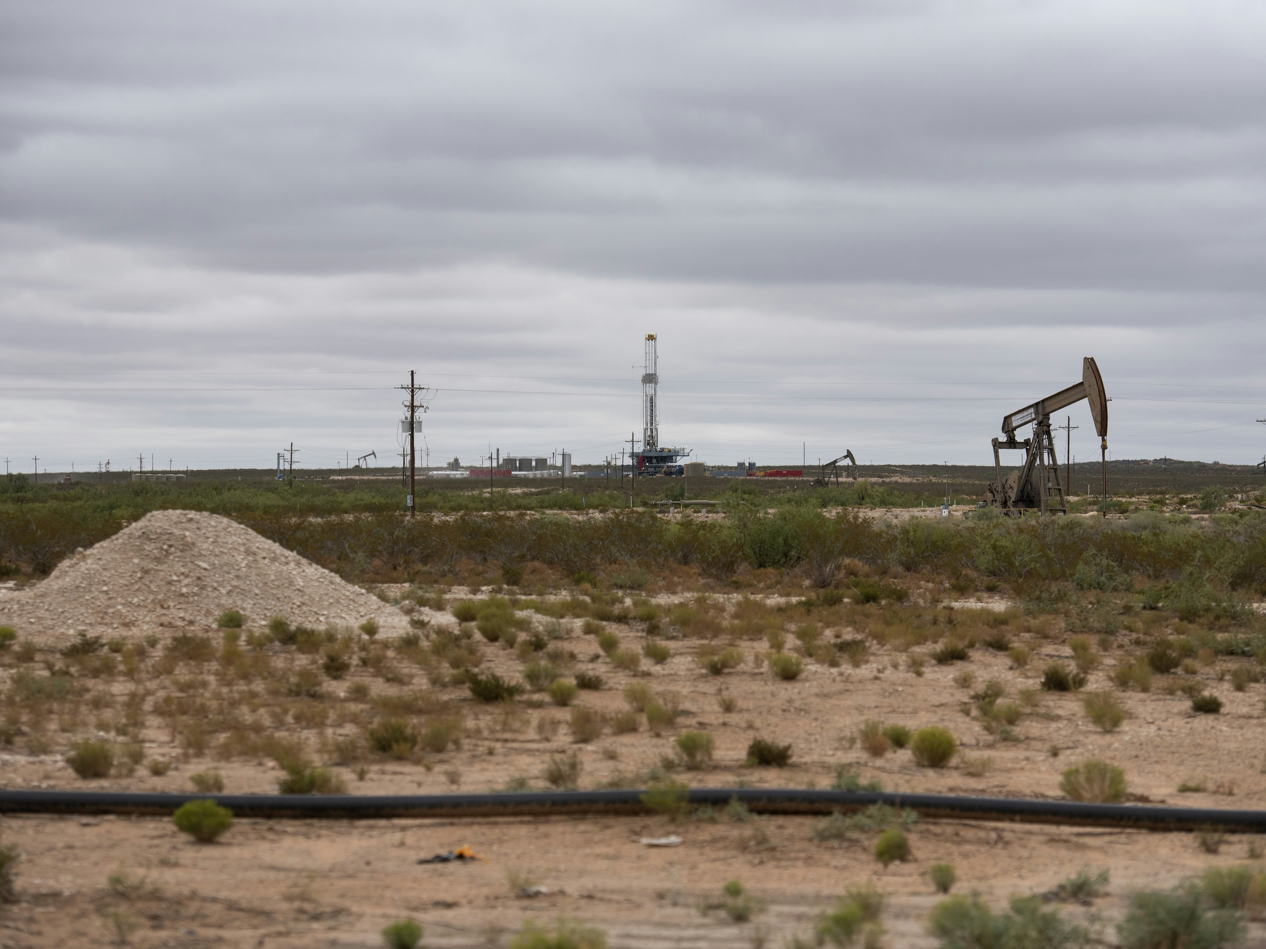 KUOW - Biden To 'Pause' Oil And Gas Leasing On Public Lands And Waters - Vimarsana News