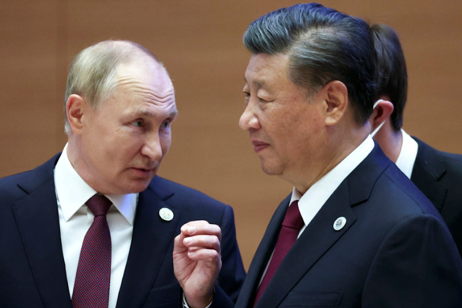 caption: Russian President Vladimir Putin, left, gestures while speaking to Chinese President Xi Jinping during the Shanghai Cooperation Organization (SCO) summit in Samarkand, Uzbekistan, Sept. 16, 2022. China said Friday, March 17, 2023, President Xi will visit Russia from Monday, March 20, to Wednesday, March 22, 2023, in an apparent show of support for Russian President Putin amid sharpening east-west tensions over the conflict in Ukraine.