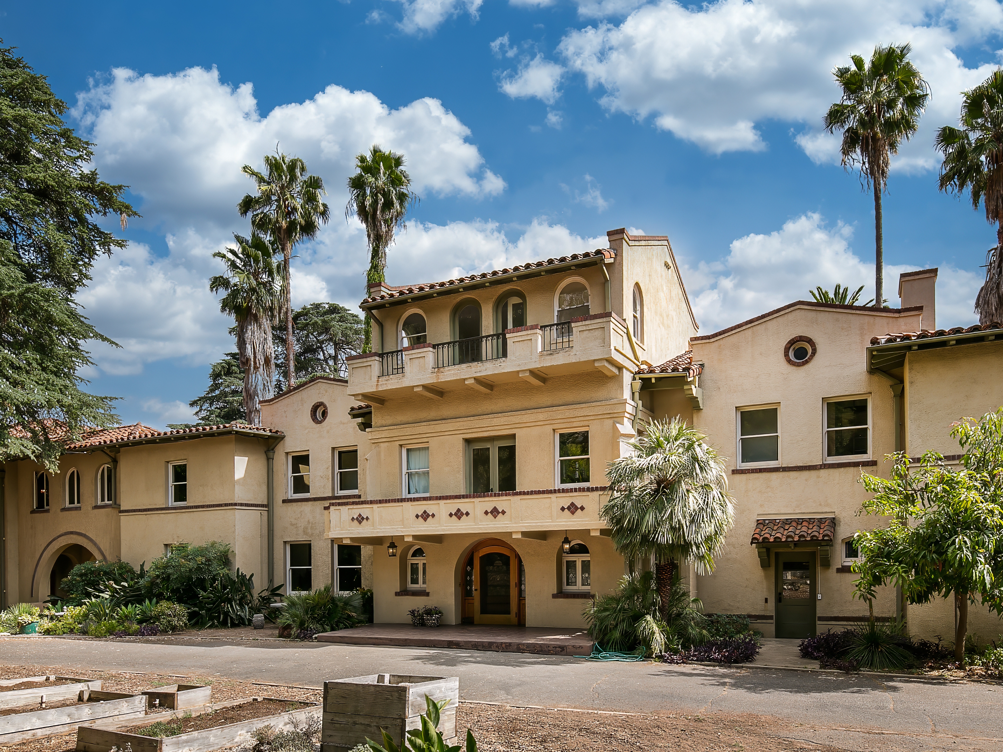 caption: Prior to the Eaton Fire in January 2025, the Zane Grey Estate was a beloved historical and cultural landmark — the former home of Western novelist Zane Grey.