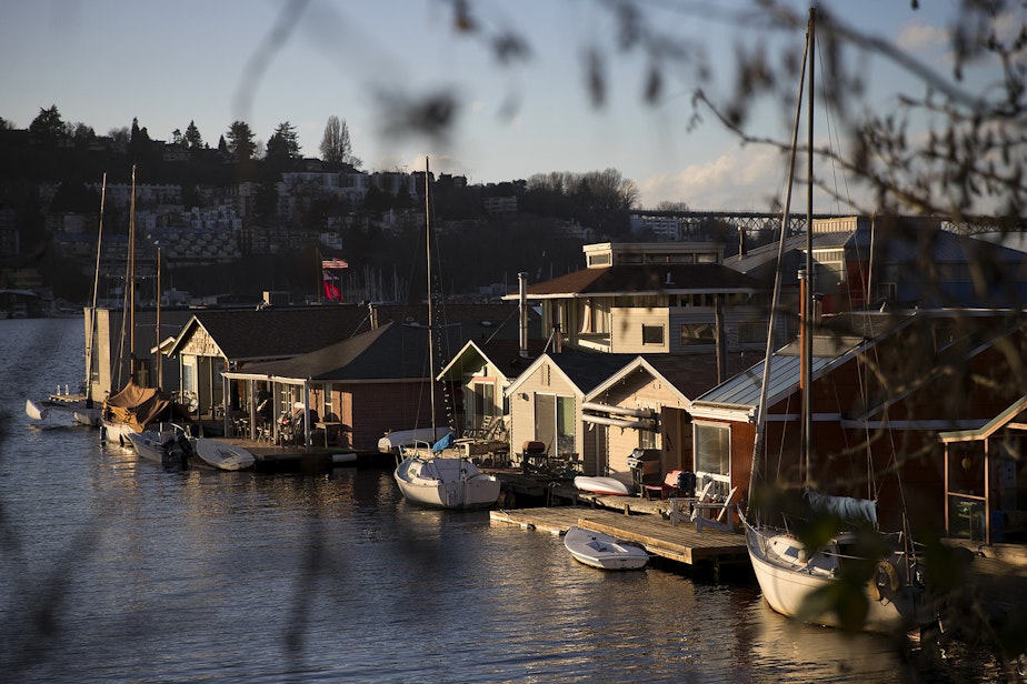 caption: Houseboats are lined up on Tuesday, January 30, 2018, off of Fairview Avenue East in Seattle.