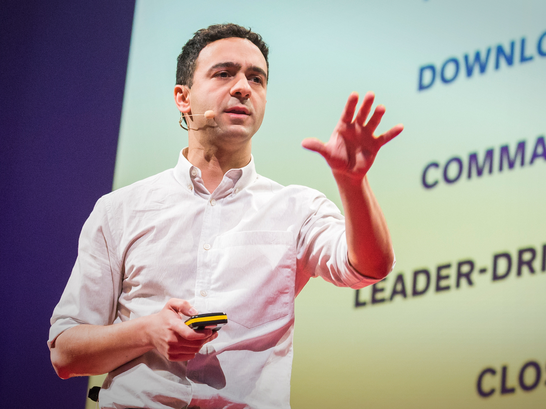 Jeremy Heimans on the TED stage.