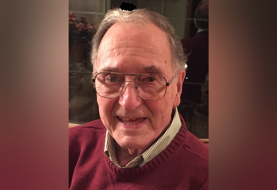 caption: Remo Borracchini was known for his cakes and signature Bavarian cream frosting. But many also remember his kindness and generosity.
