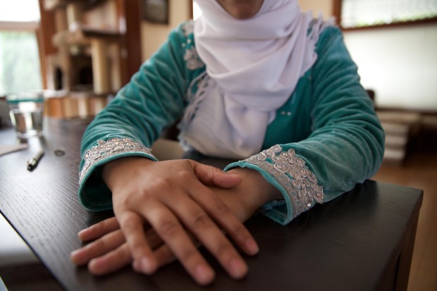 caption: <p>Hassania, a Muslim immigrant from Morocco, said her visit to Portland for a program on female empowerment was soured by an experience she had with someone on the street.</p>