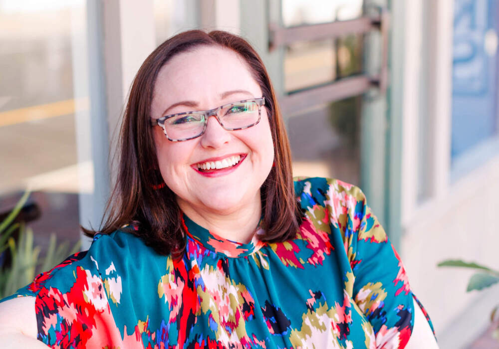 caption: Amanda Jones. (Courtesy of Kathryn &amp; Traveis Photography)