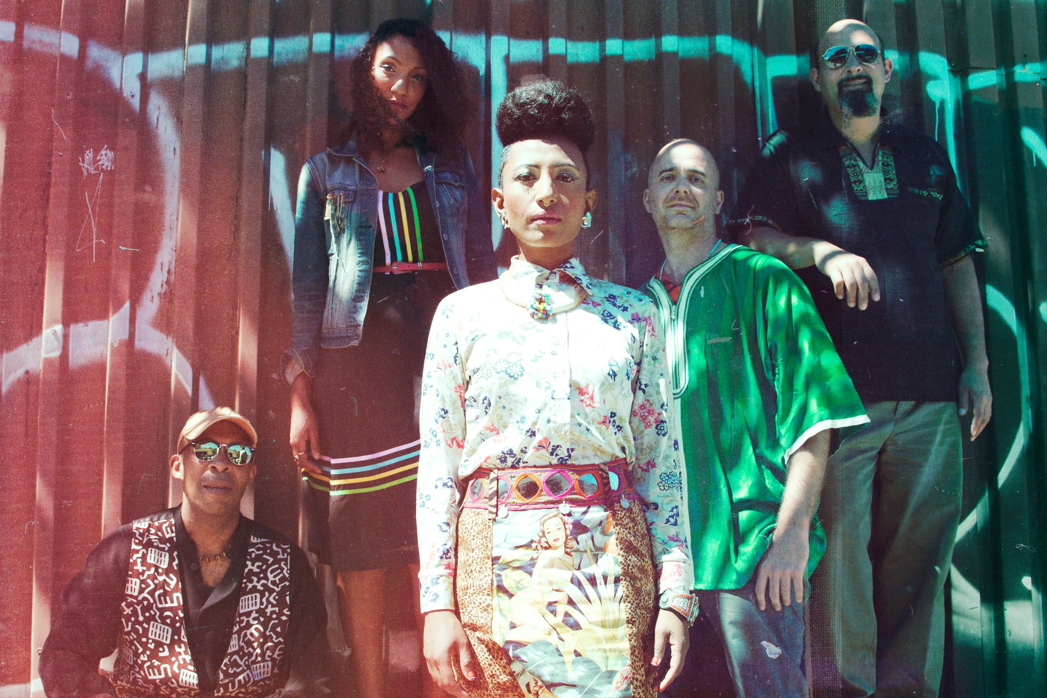 caption: Alsarah and the Nubatones.