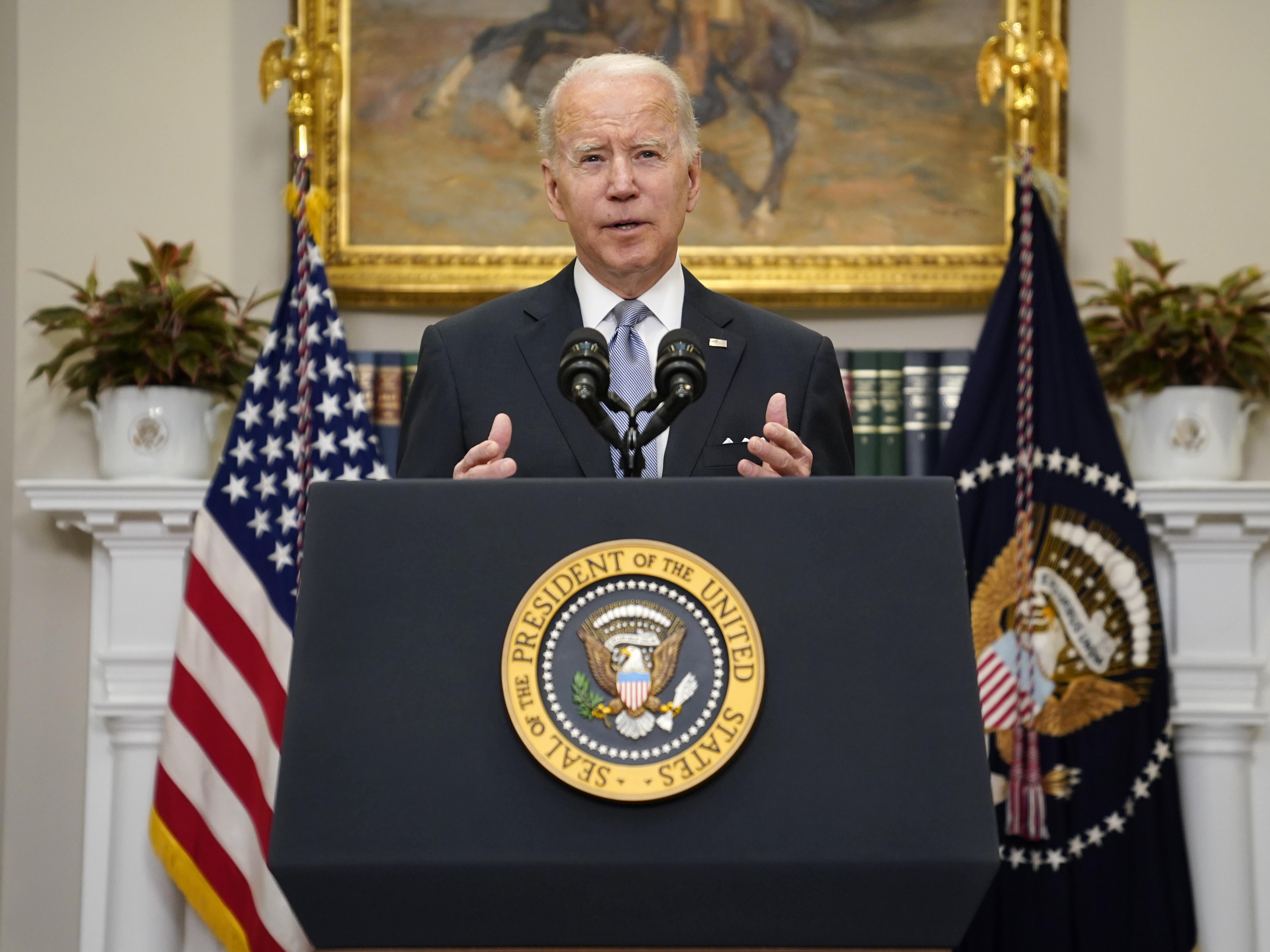 caption: President Biden announced the U.S. would provide $800 million more in military support for Ukraine, and he plans to ask Congress for more funding to support Ukraine next week.