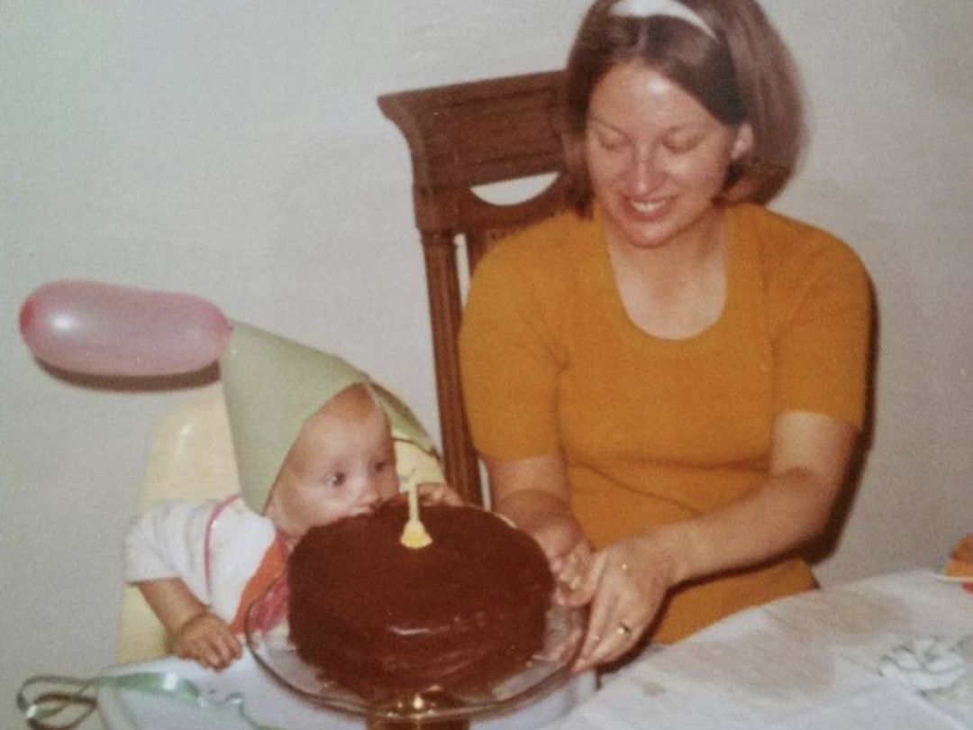 caption:  Rasha Kowalewski and her mom.
