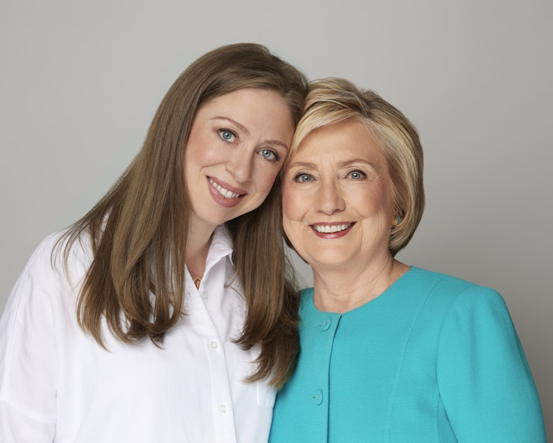 caption: Chelsea and Hillary Clinton
